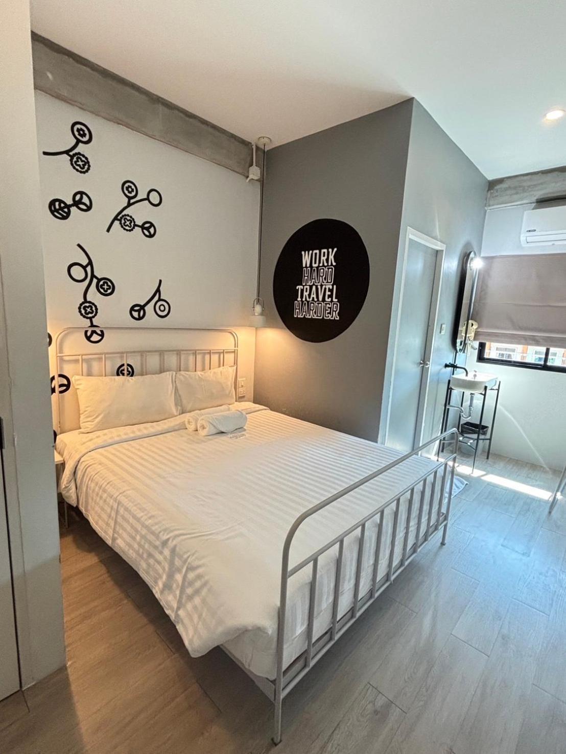 Double Room Private Bathroom